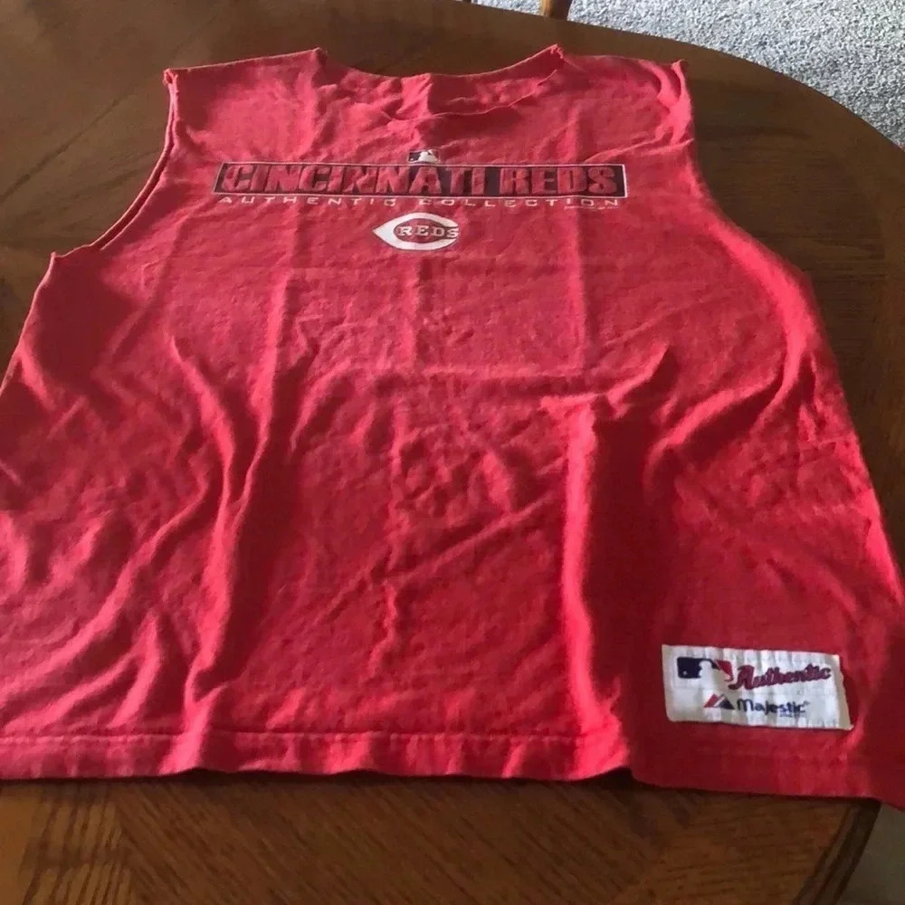Cincinnati Reds authentic tee shirt - Picture 4 of 5